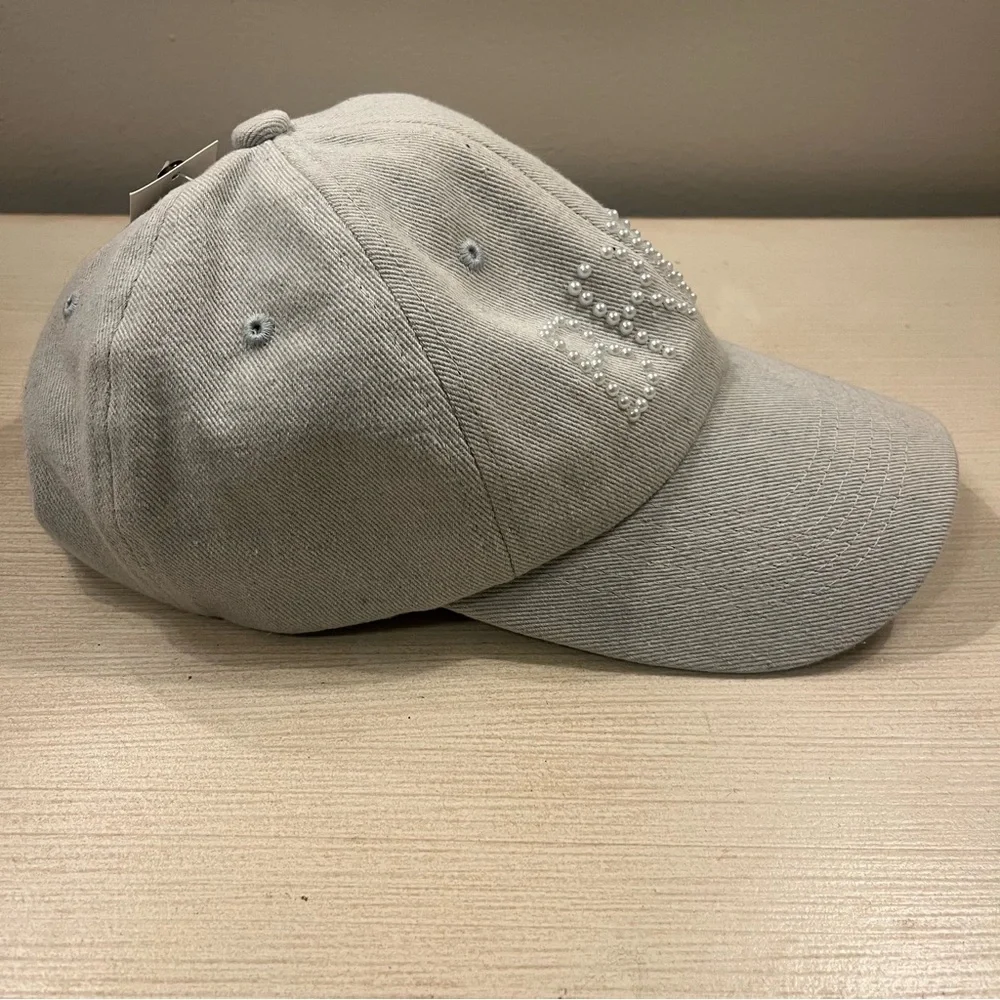 Francesca’s Pearl “BRIDE” Chambray Baseball Hat NEW NWT 🤍 Bridal Bachelorette - Picture 4 of 6